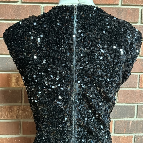 Sofie the Label Sequin Dress - Picture 4 of 9